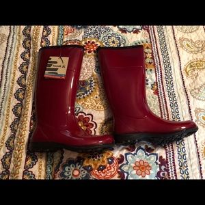 Rain boots. NWTs. Never worn